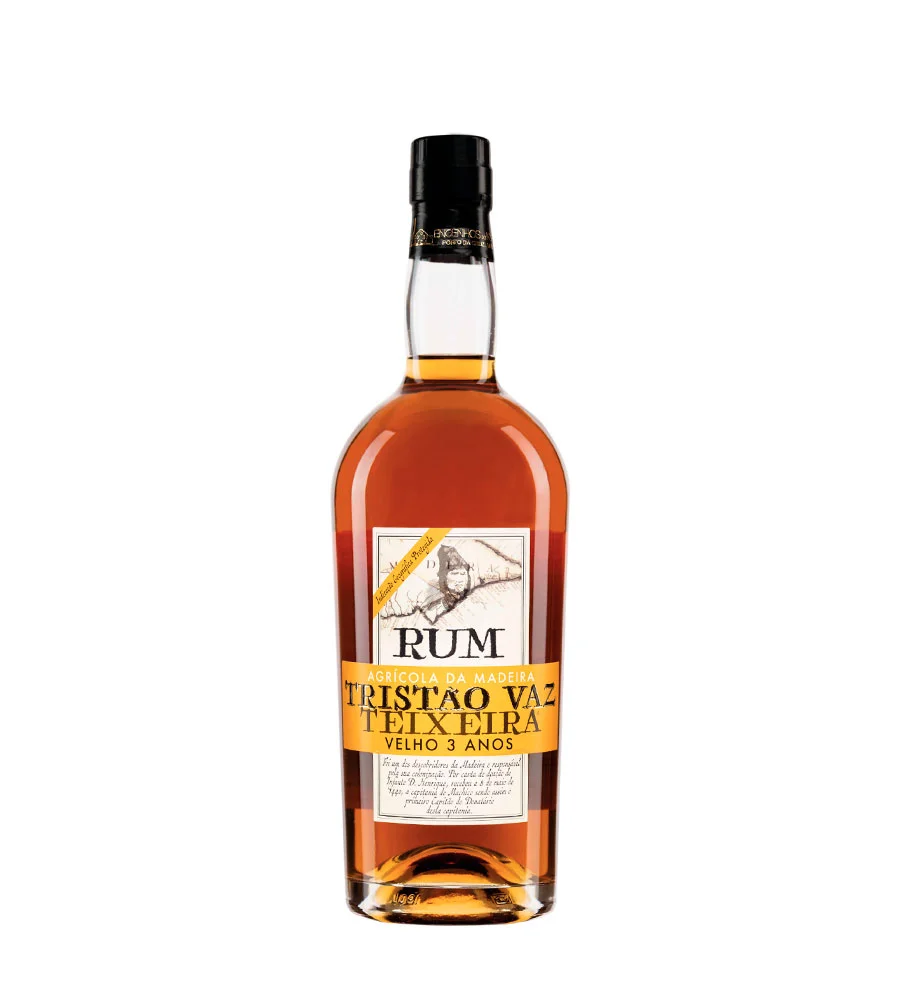 Rhum Tristão Vaz Teixeira Velho 3 anos, 70cl Madère, Portugal - Vins Rouges Harmonieux pour Chaque Gastronomie Occasion