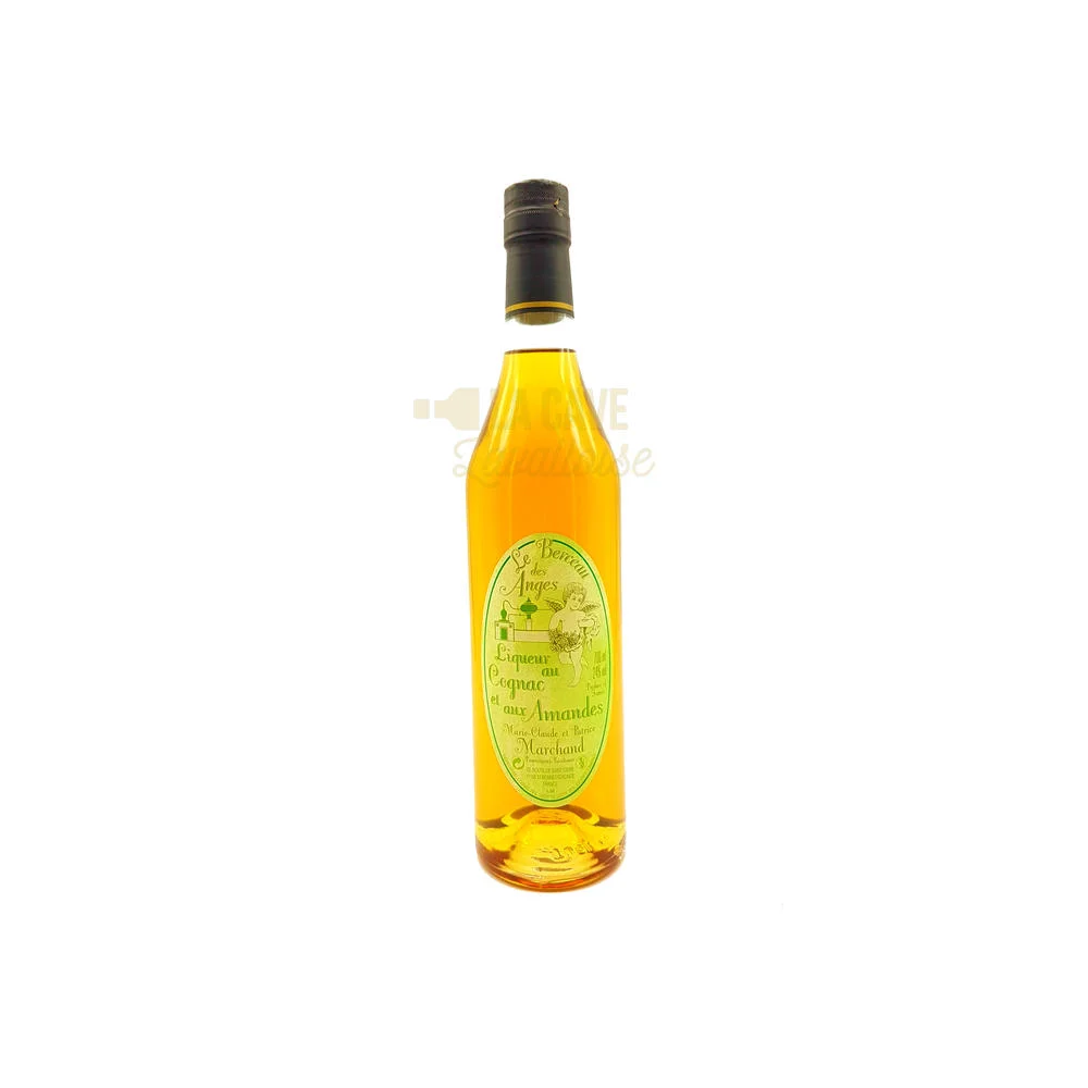Cognac aux Amandes 24° – 70cl - Vins Rouges Harmonieux pour Chaque Occasion