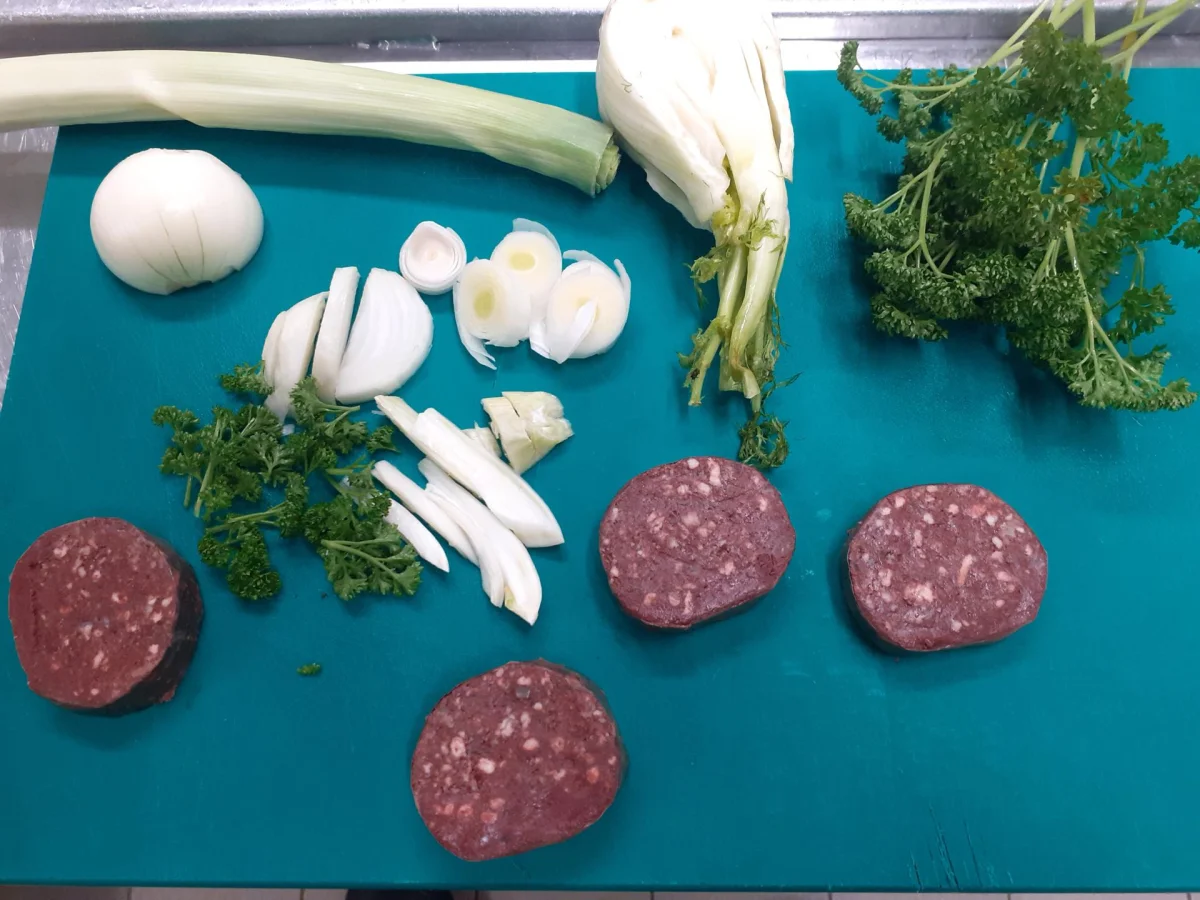 Boudin Tranché - Vins Rouges Harmonieux pour Chaque Occasion