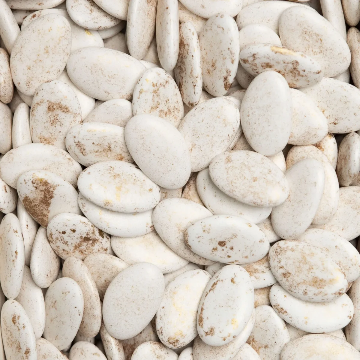 Dragées Chocolat Belge – Blanc Marbré Or – 1kg - ​Boulangerie-Pâtisserie | Pain au Levain & Viennoiseries