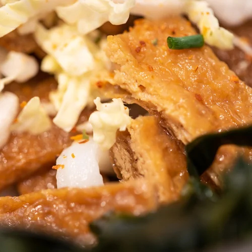 Soupe Nouilles Udon « Inari » (Végan) - Vins Rouges Harmonieux pour Chaque Occasion
