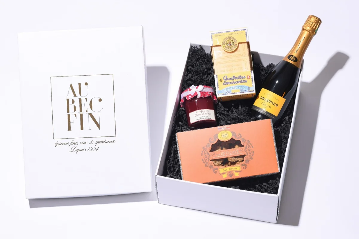Coffret gourmand « Saveurs Divines » - Vins Rouges Harmonieux pour Chaque Occasion