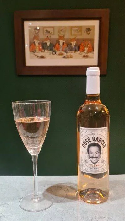Rosé Garcia 2022 - Vins Rouges Harmonieux pour Chaque Occasion - 225 litres