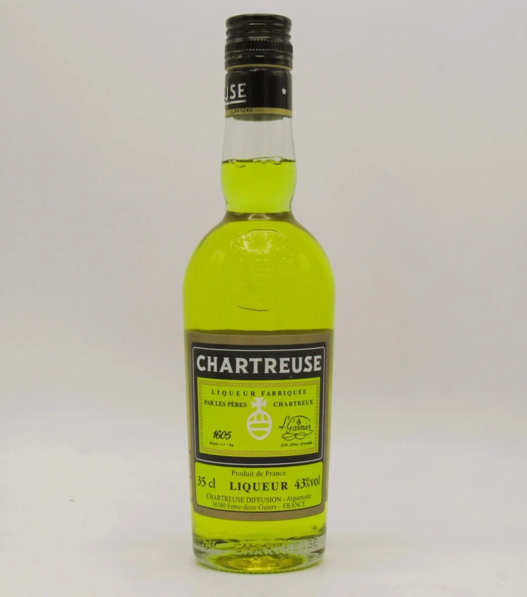Liqueur Chartreuse Jaune 35cl - Vins Rouges Harmonieux pour Chaque Occasion - Cacao