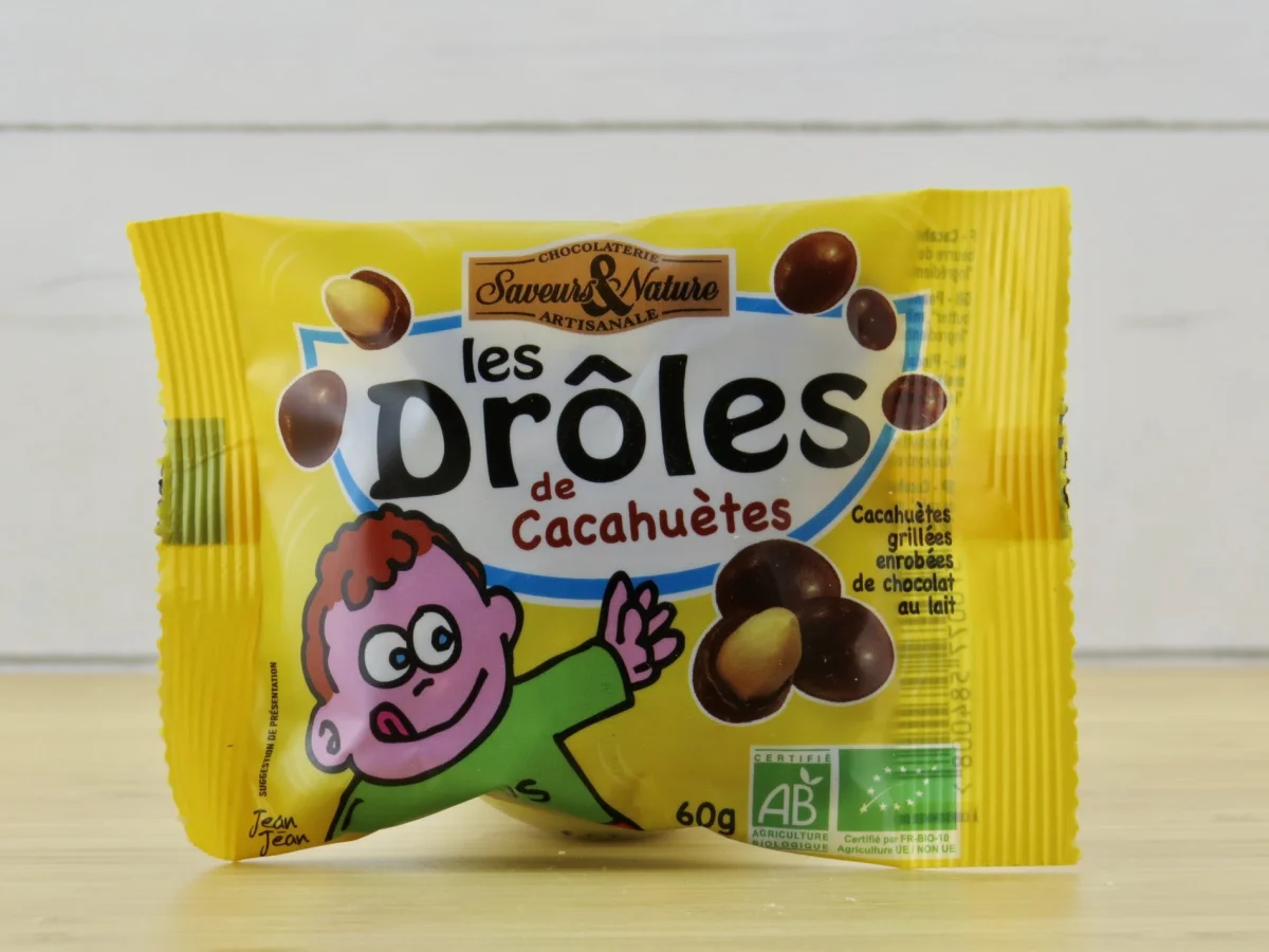 Cacahuètes enrobées de chocolat lait bio 60g - Offre limitée dans le temps ⏳ Ne tardez pas à commander !