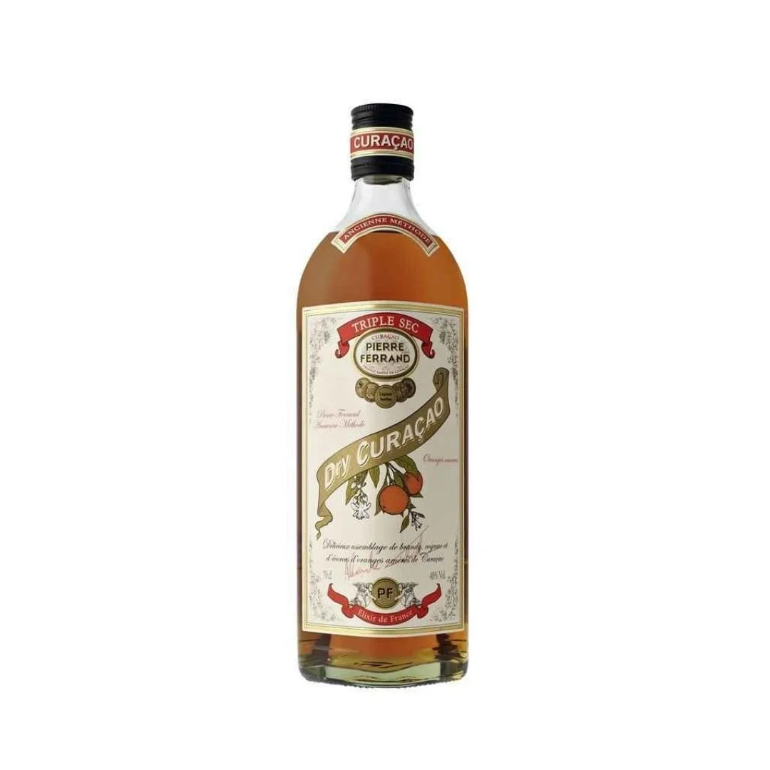 Dry Curaçao Triple Sec Pierre Ferrand - Vins Rouges Harmonieux pour Chaque Occasion Tous Nos Vins – OccasionVin