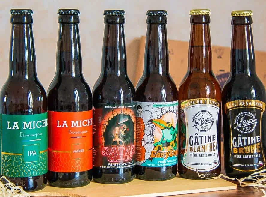 La Box mensuelle 6 Bières - Vins Rouges Harmonieux pour Chaque Occasion - Brasserie