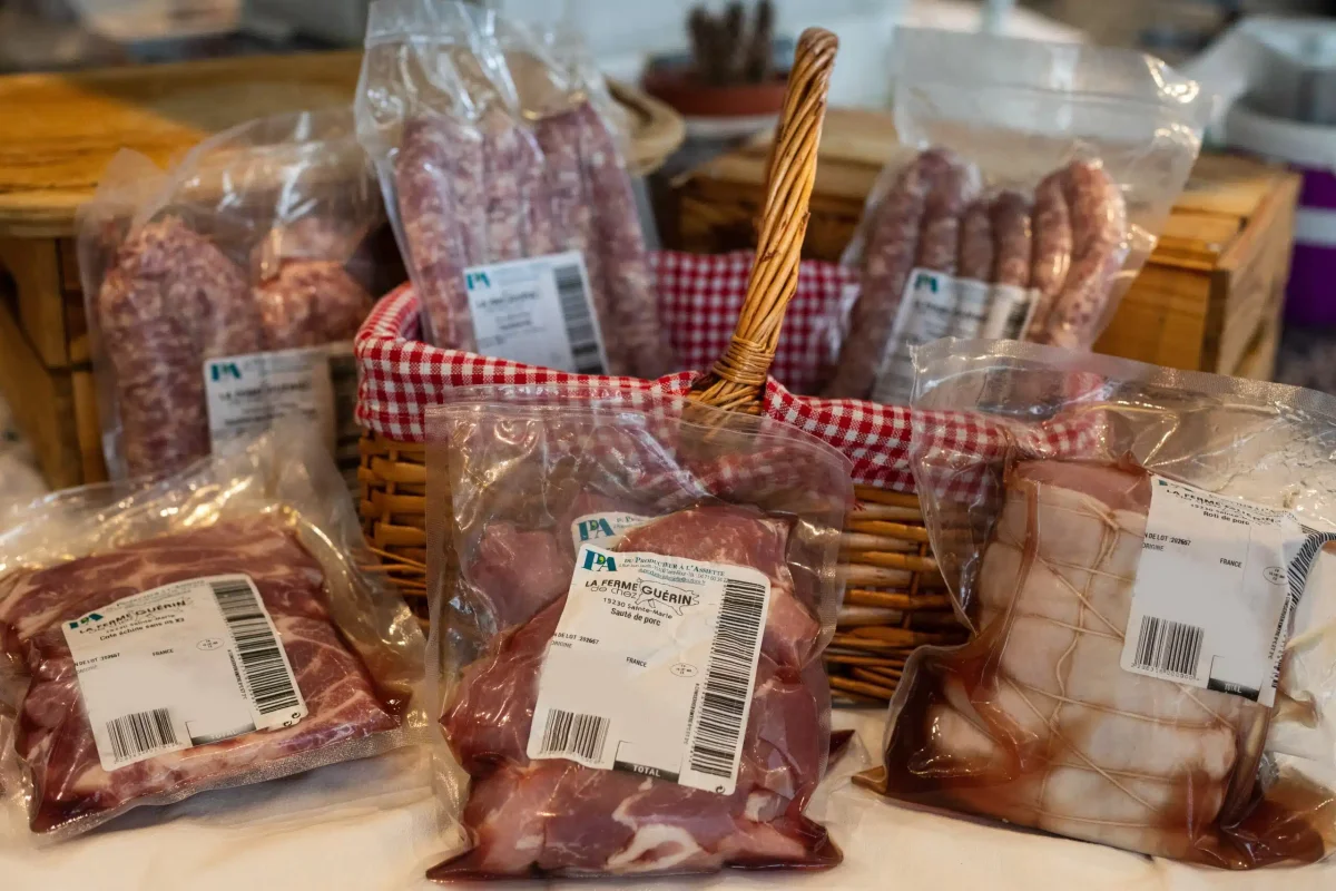 Colis Porc Tradition Rouges Harmonieux Occasion